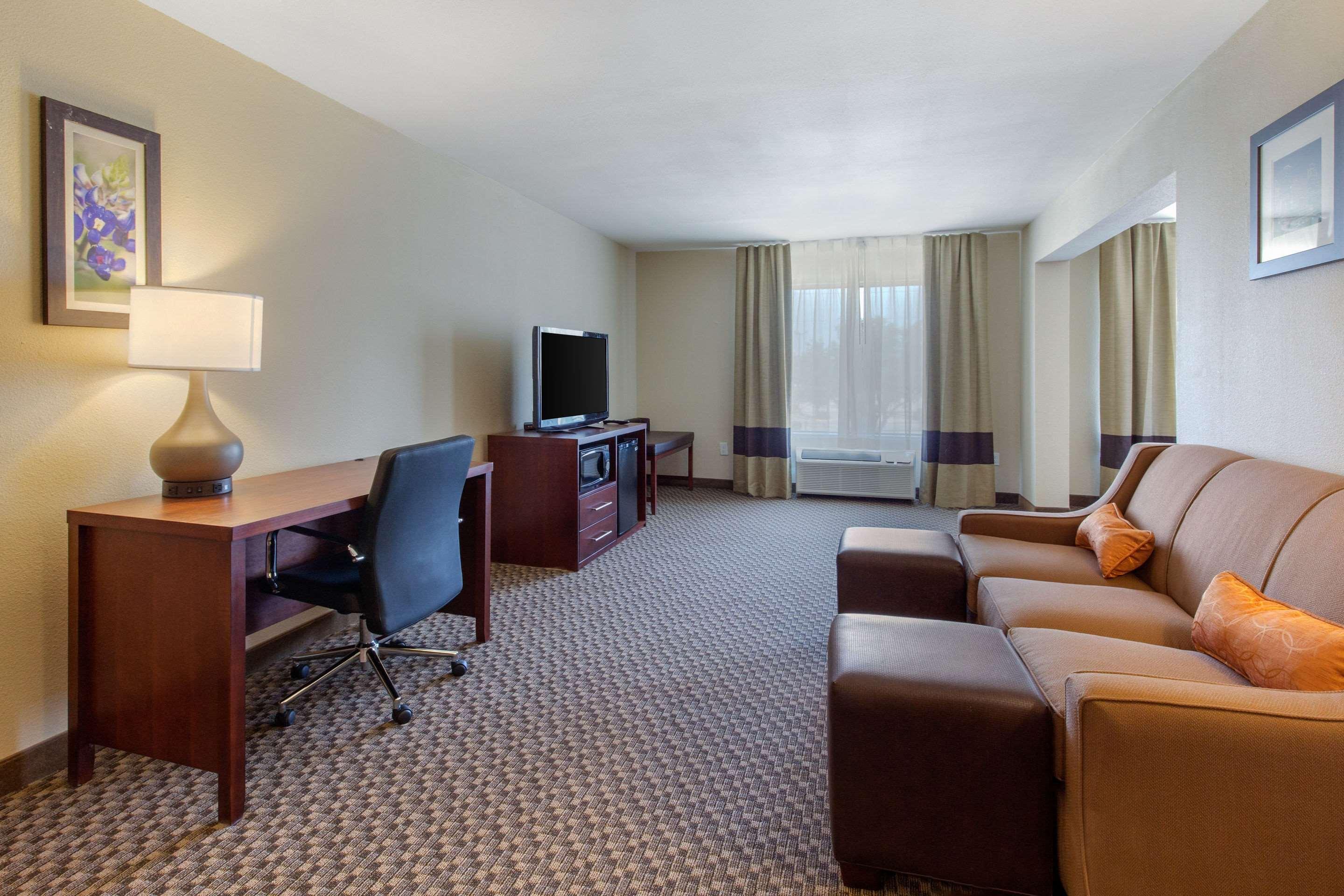 Comfort Inn & Suites Sw Houston Sugarland Bagian luar foto