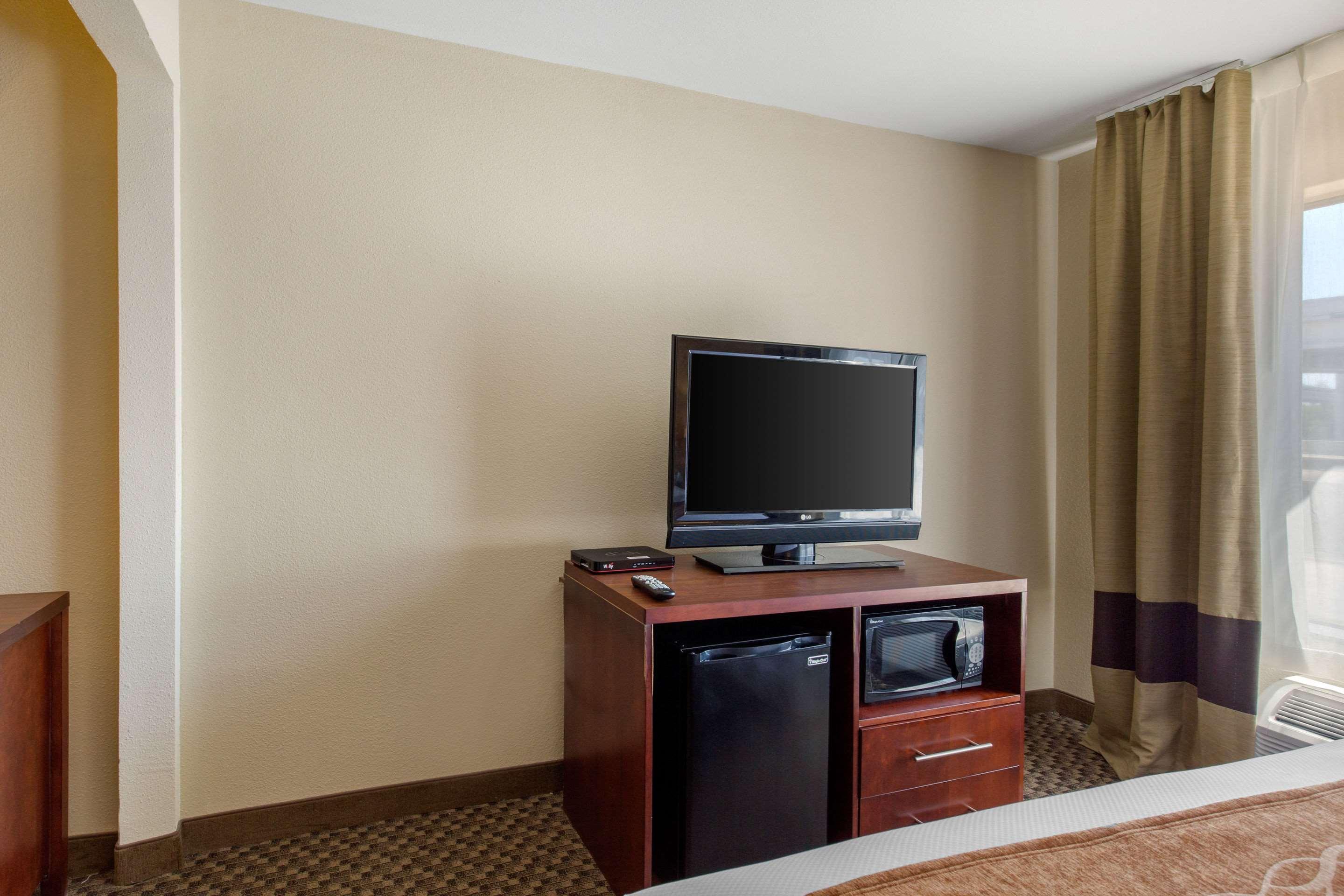 Comfort Inn & Suites Sw Houston Sugarland Bagian luar foto