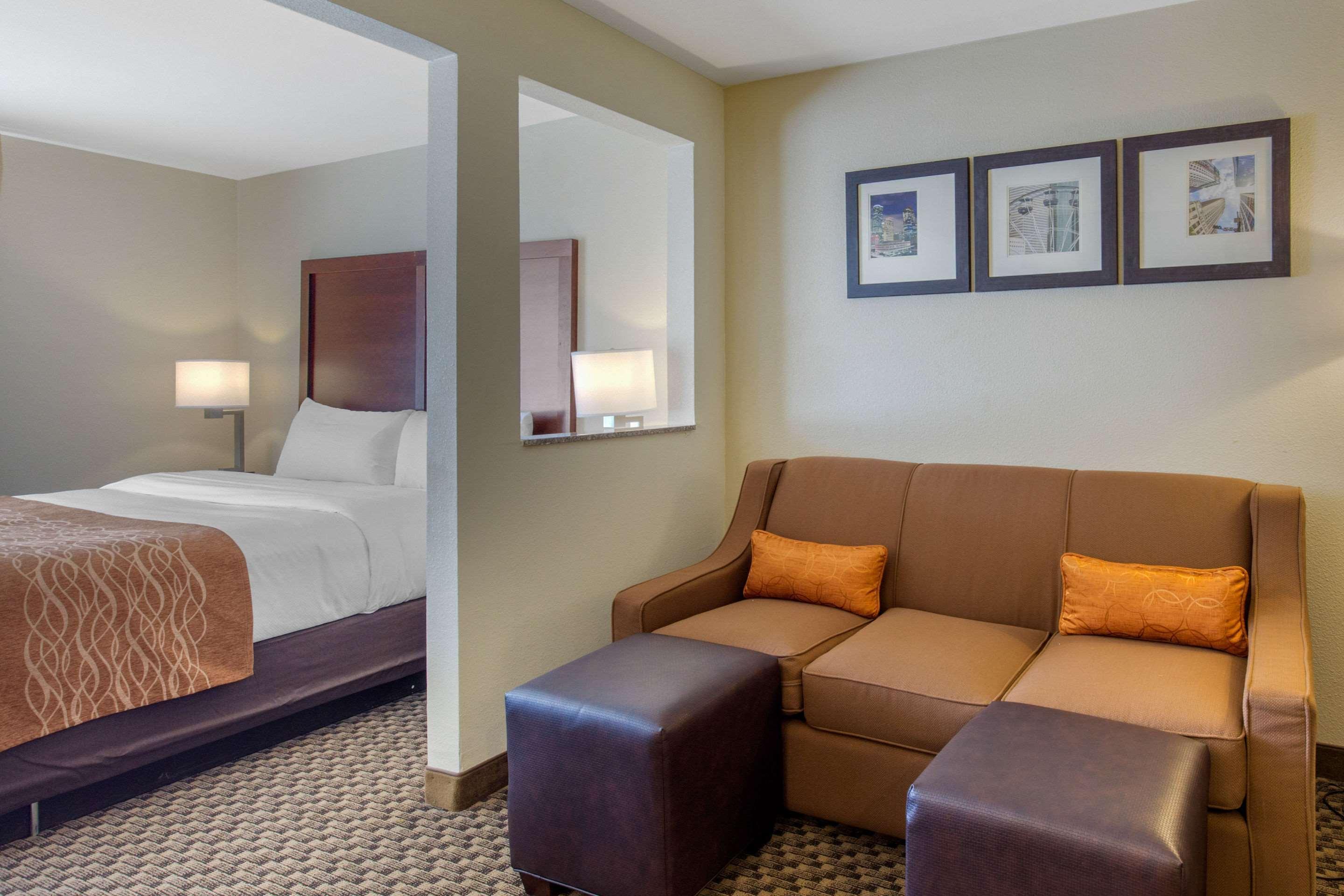 Comfort Inn & Suites Sw Houston Sugarland Bagian luar foto